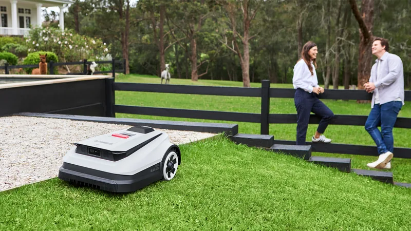 ECOVACS GOAT A1600 RTK – robot koszący | Homenura